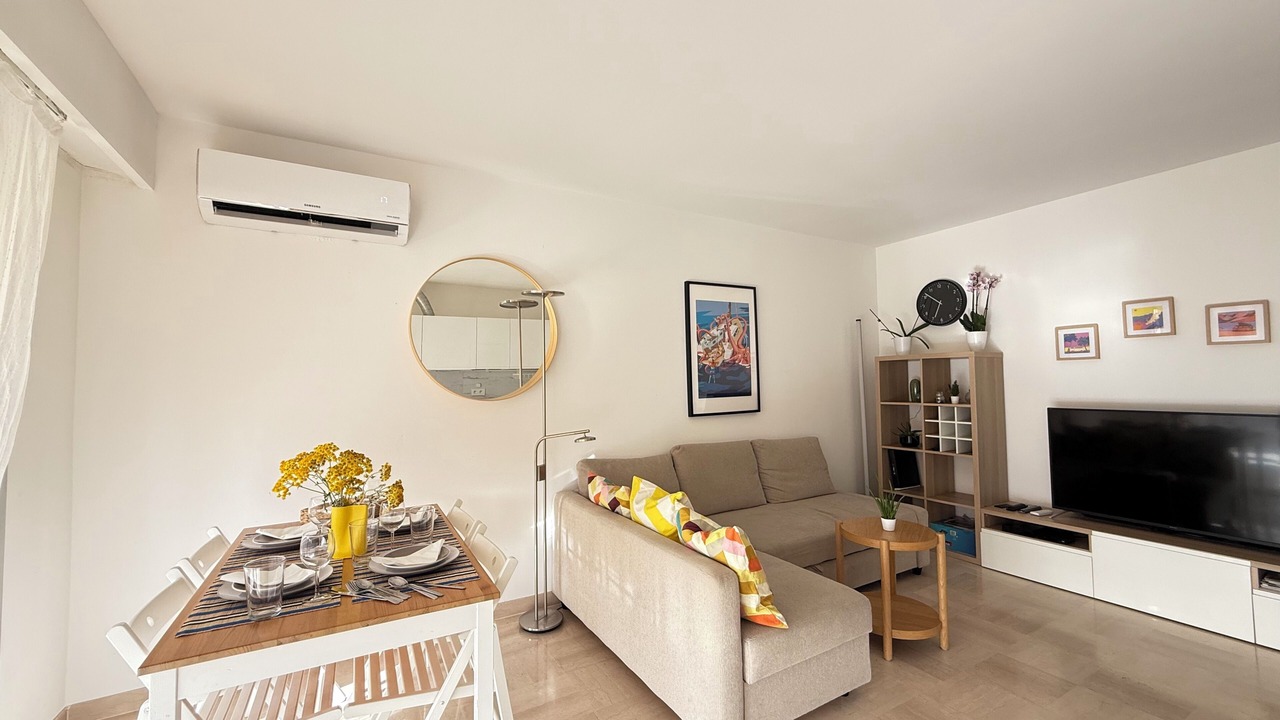 Photo of Livingroom in Juan-les-Pins