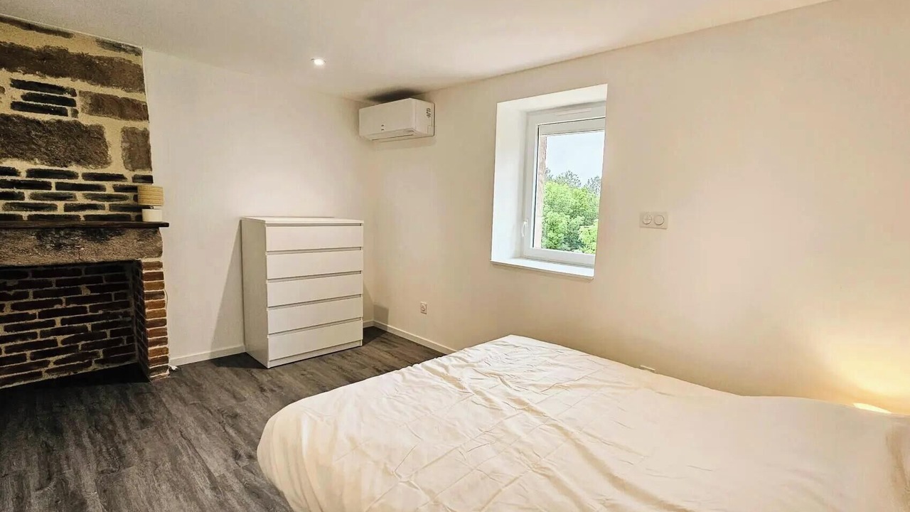 Photo of Bedroom in Brive-la-Gaillarde