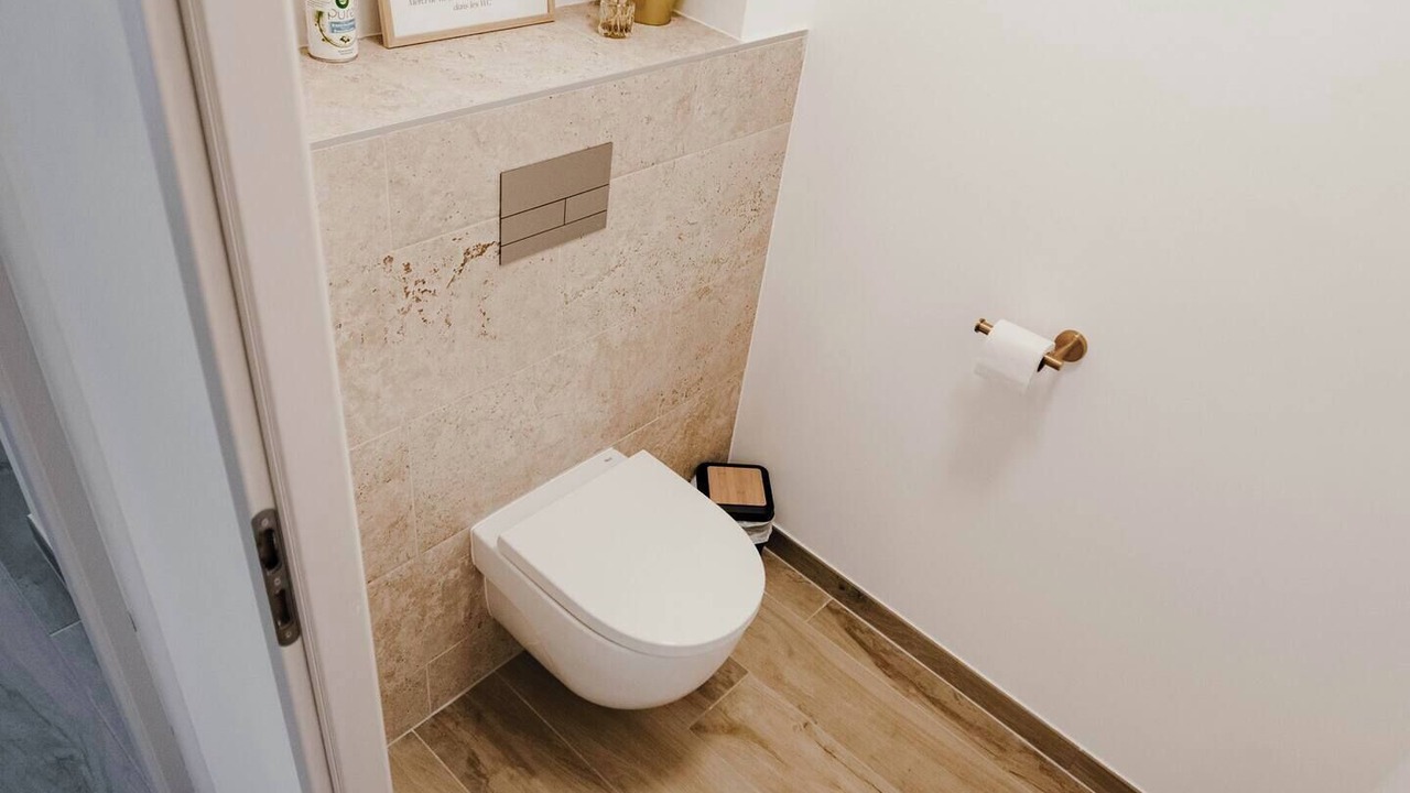 Photo of Bathroom in Puget-Ville