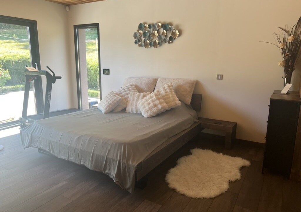 Photo of Bedroom in Rumilly