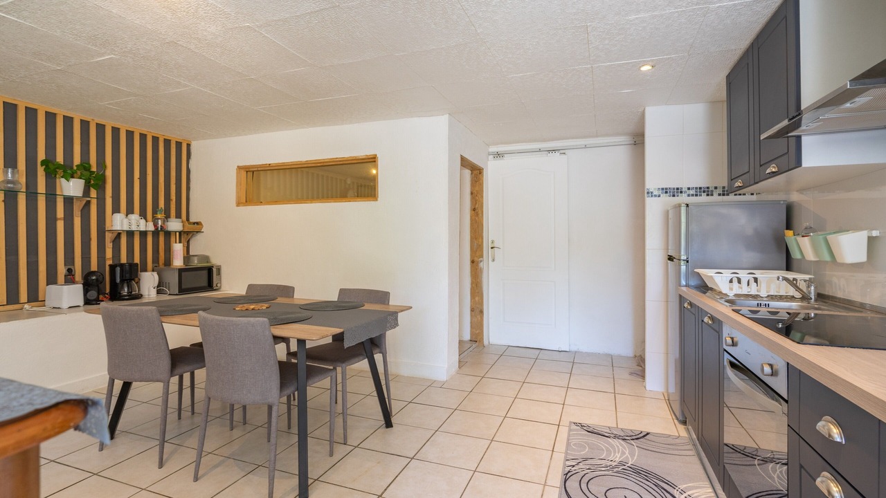 Photo of Kitchen in Saint-Genis-de-Saintonge