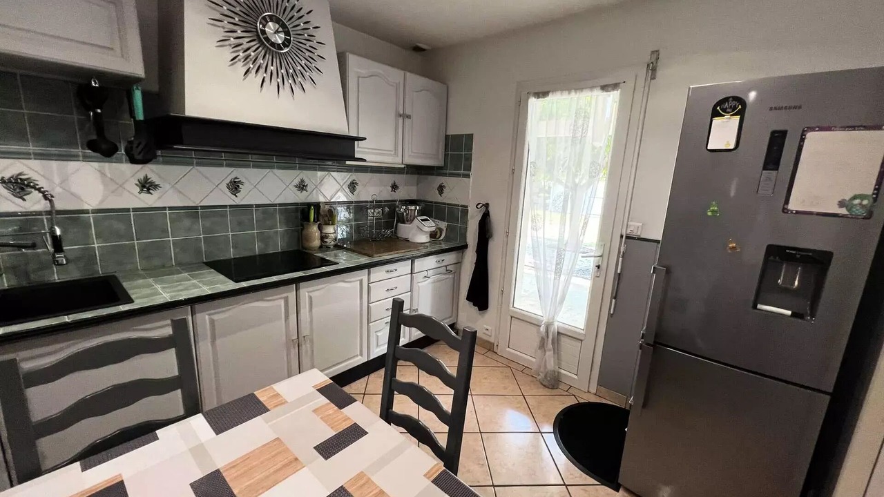 Photo of Kitchen in Saint-Vivien-de-Medoc