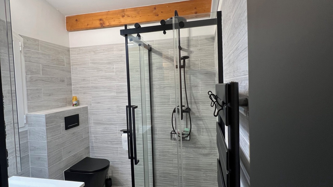Photo of Bathroom in Carros