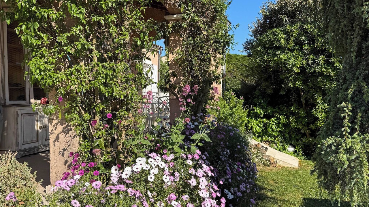Photo of Outdoor in Villeneuve-Loubet