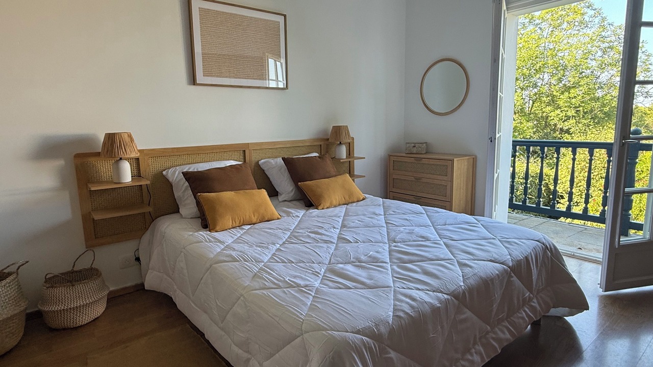 Photo of Bedroom in Arbonne