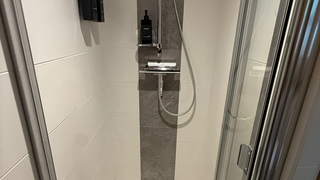 Photo of Bathroom in Jarrier