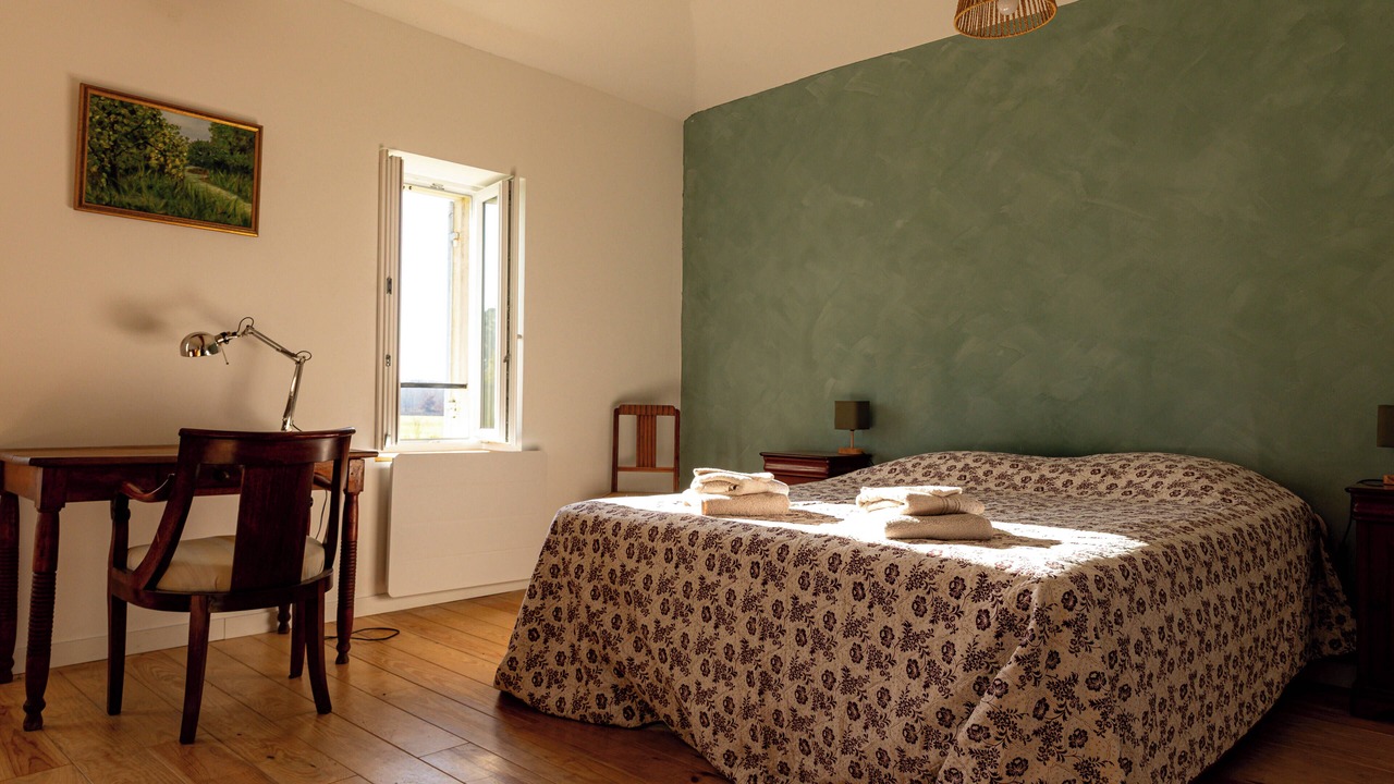 Photo of Bedroom in Saint-Yzan-de-Soudiac