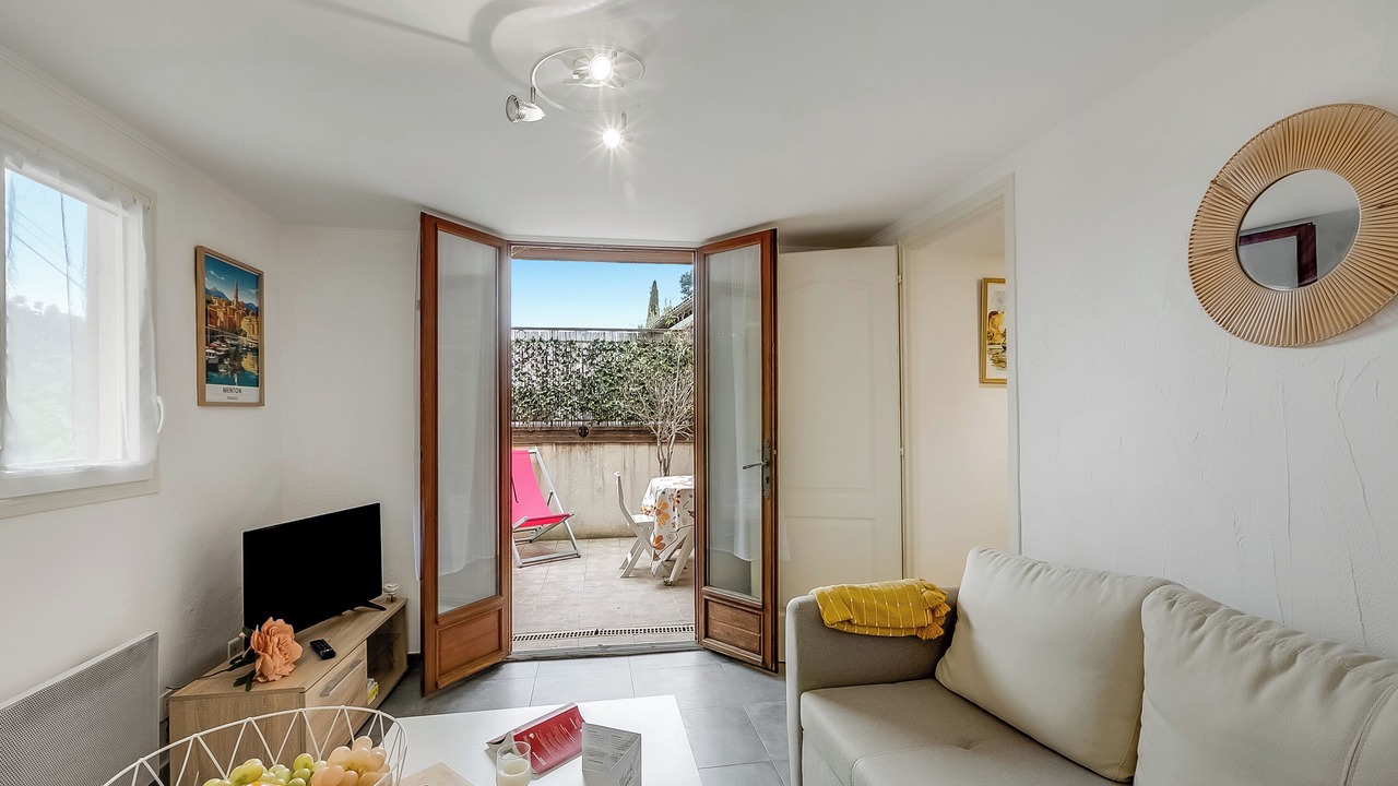 Photo of Bedroom in Menton