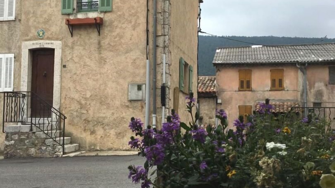 Photo of Outdoor in Caille