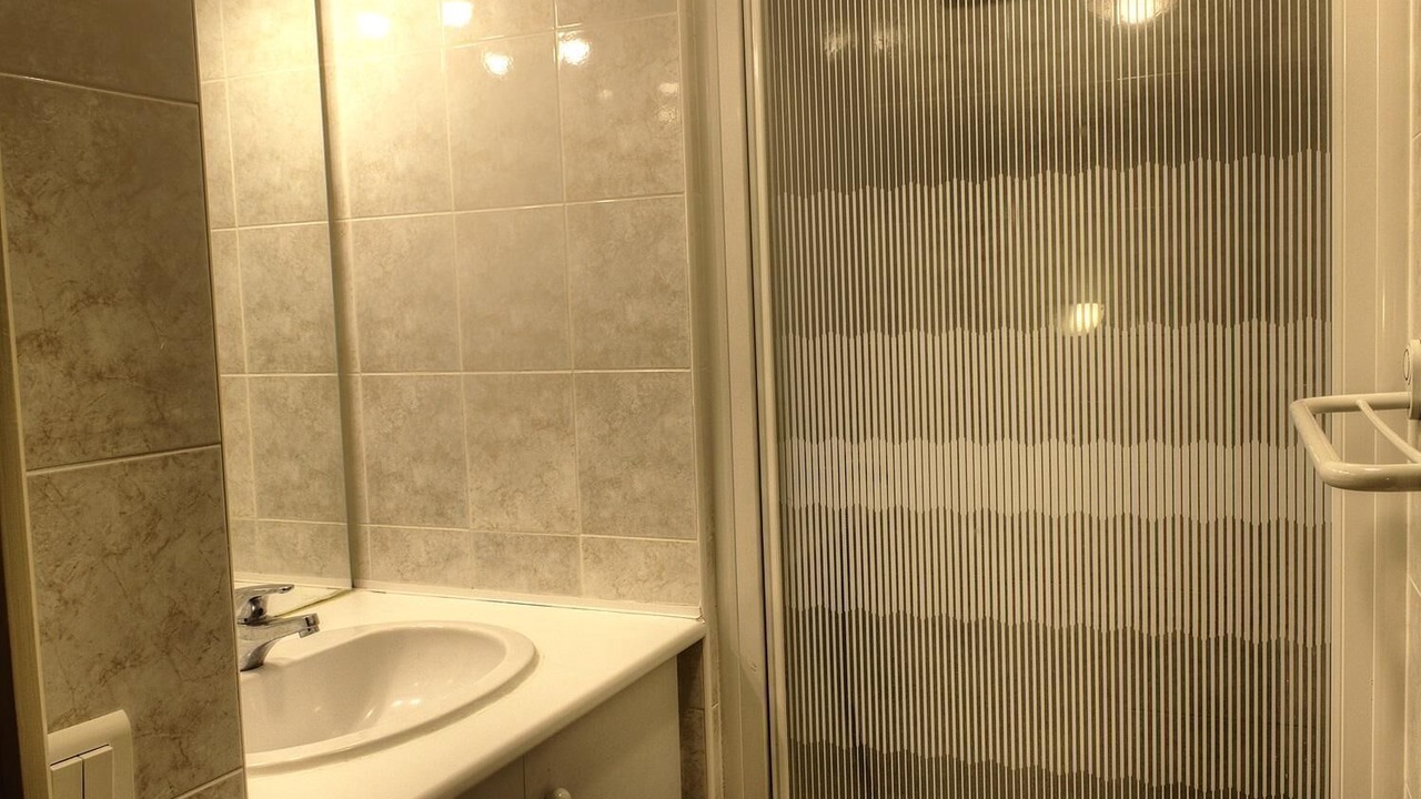 Photo of Bathroom in Peille