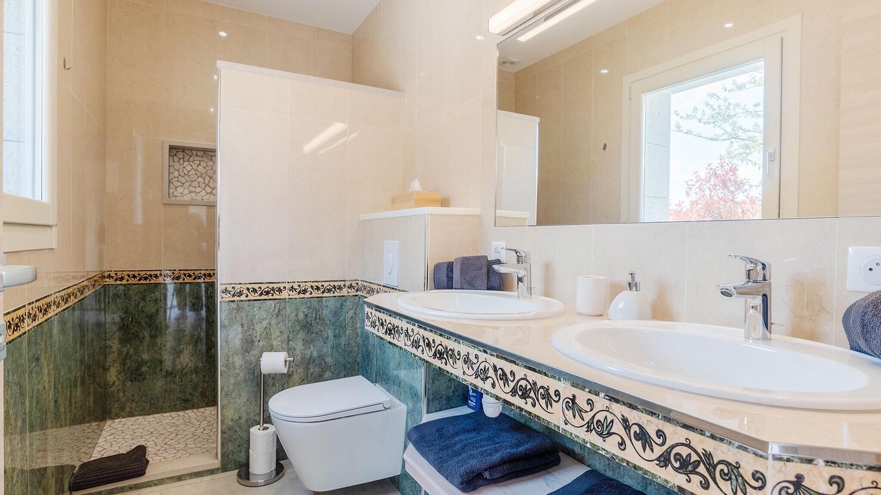 Photo of Bathroom in Saint-Cezaire-sur-Siagne
