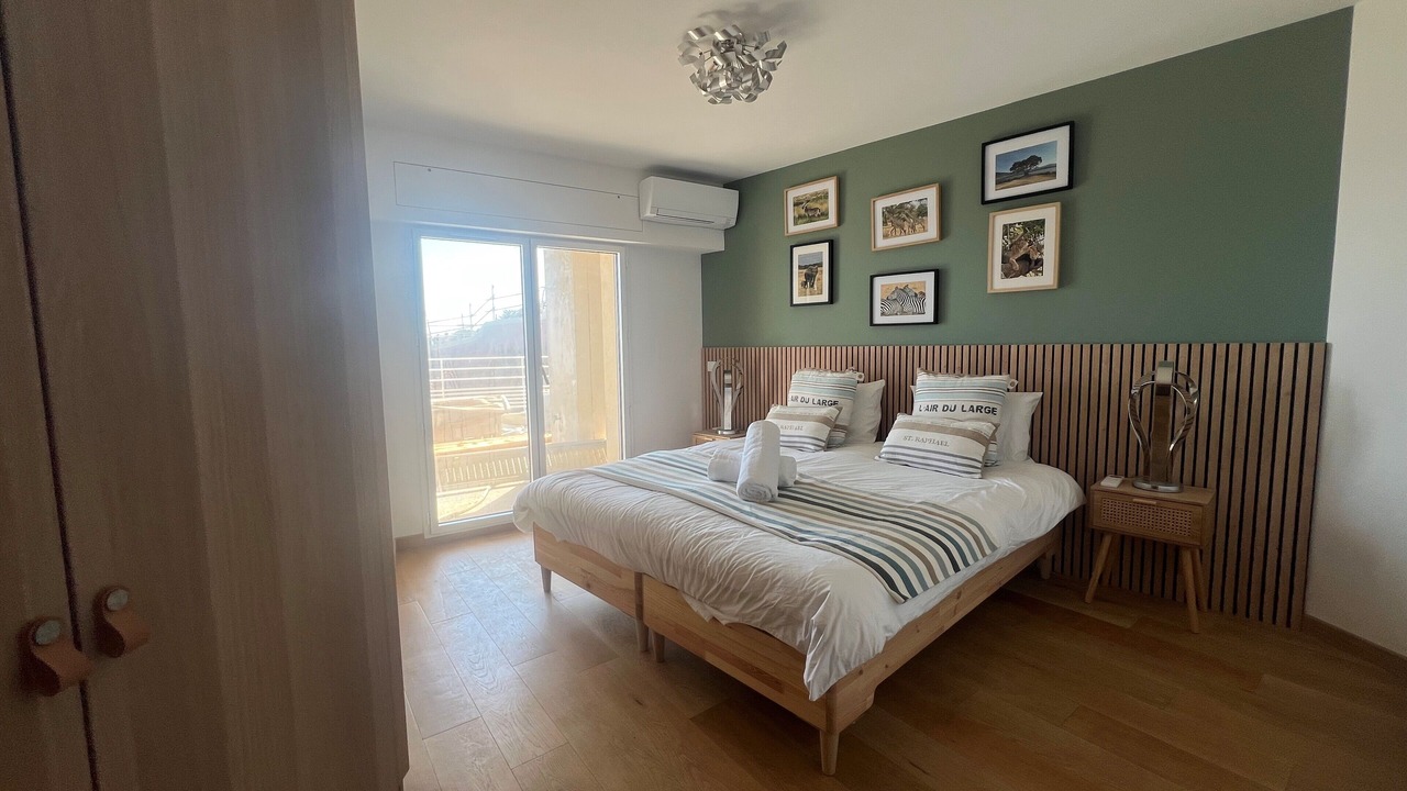 Photo of Bedroom in Le Trayas