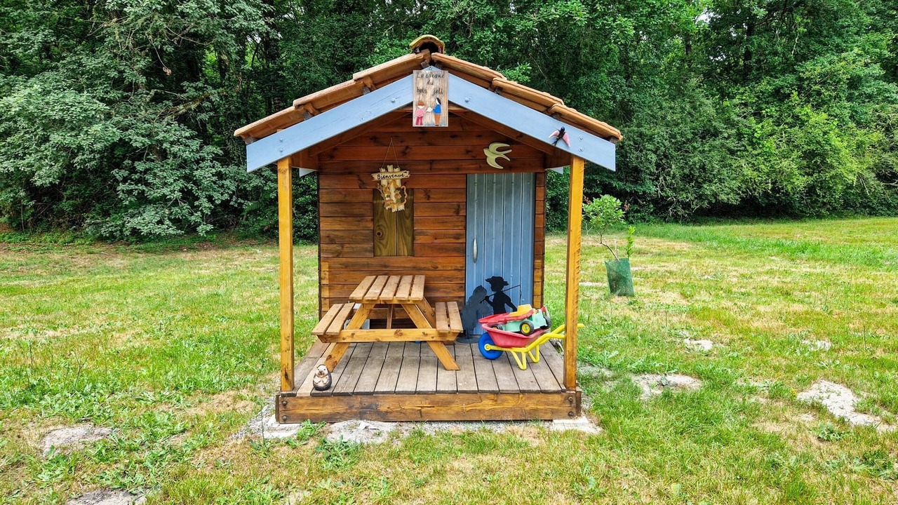 Photo of Outdoor in Mano