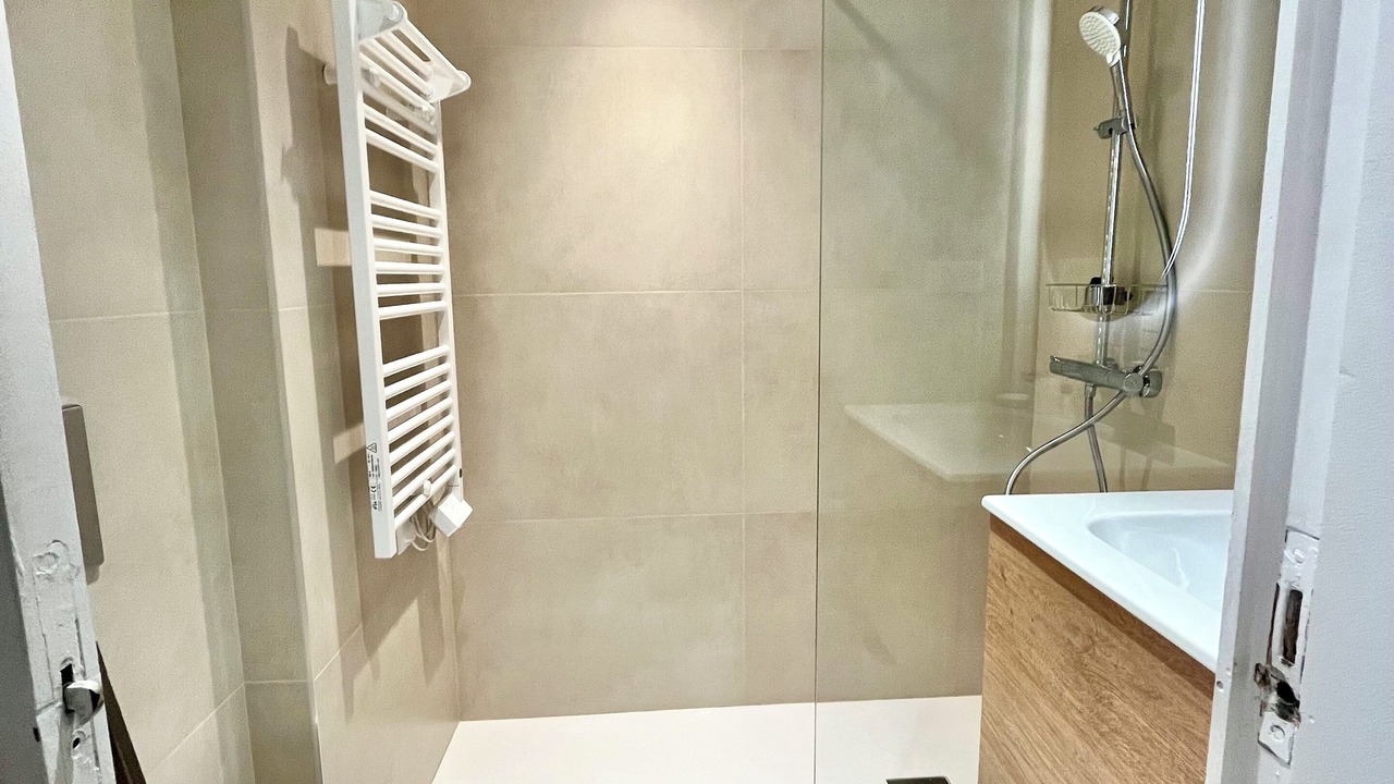 Photo of Bathroom in Villeneuve Loubet Beach