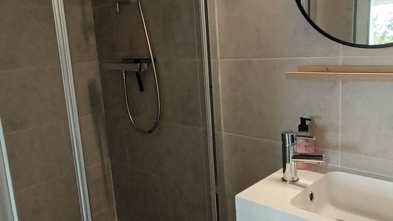 Photo of Bathroom in Arnos