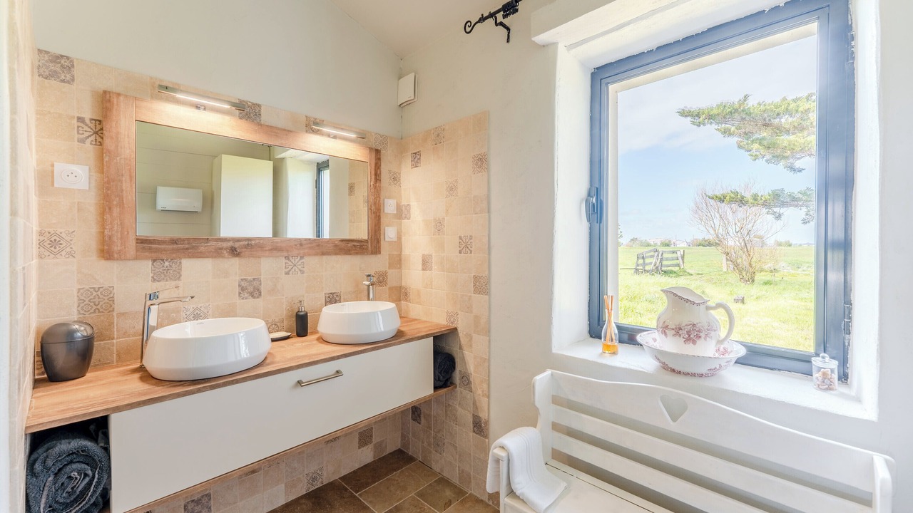 Photo of Bathroom in Bouin