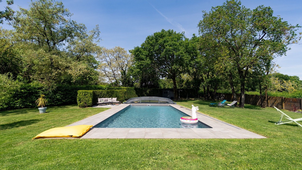 Photo of Outdoor in Malville