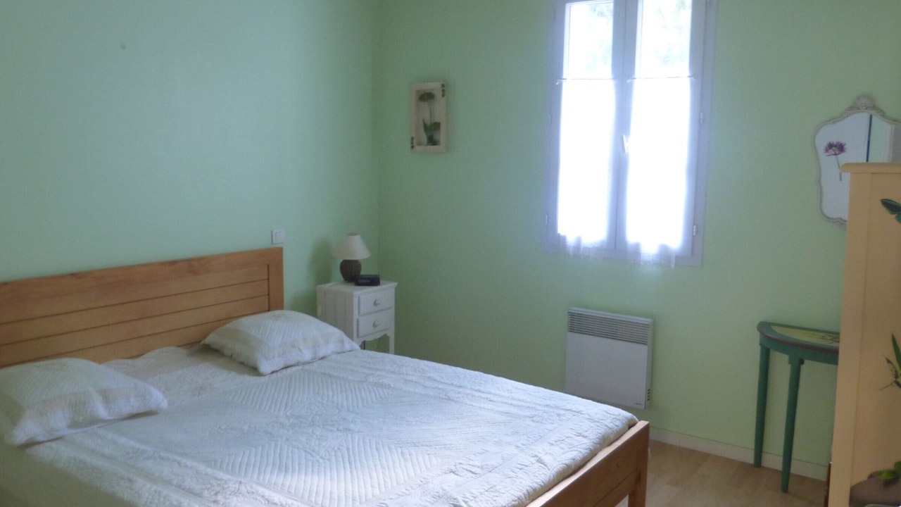 Photo of Bedroom in Barbatre