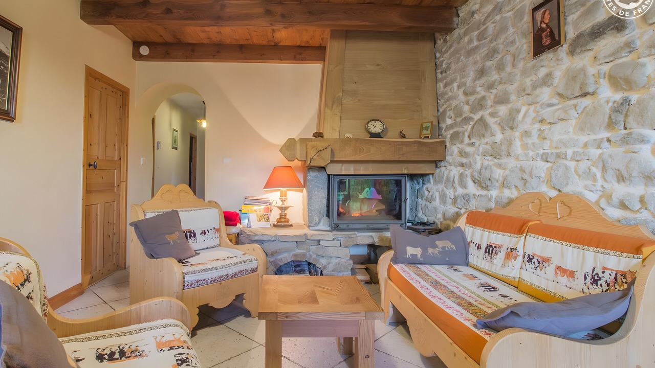 Photo of Livingroom in Montricher-Albanne
