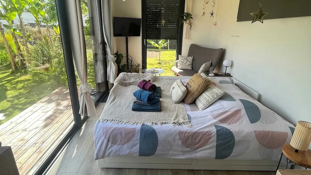Photo of Bedroom in Saint-Vincent-de-Tyrosse