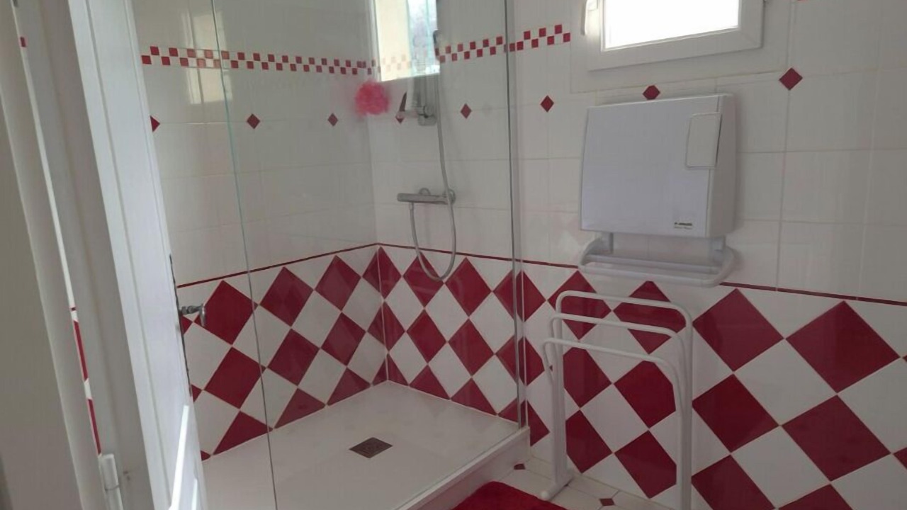 Photo of Bathroom in Ceyreste