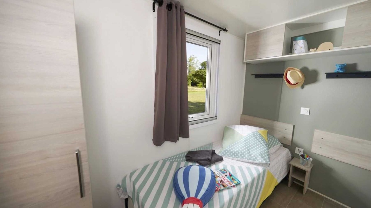Photo of Bedroom in Tharon-Plage