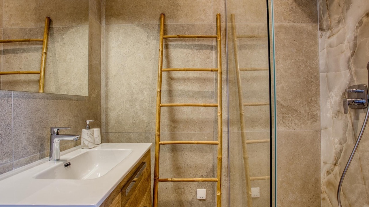 Photo of Bathroom in Plage de la Garonnette