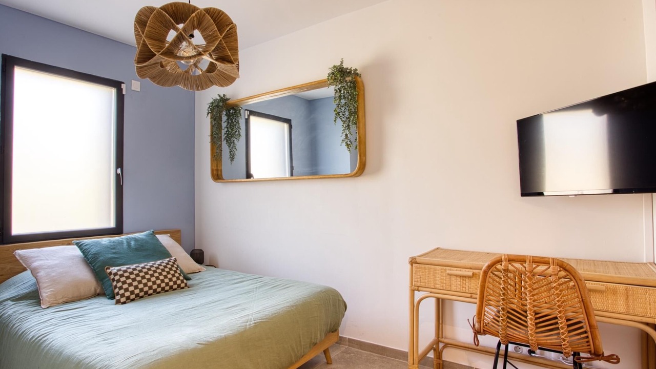 Photo of Bedroom in Plage de la Garonnette