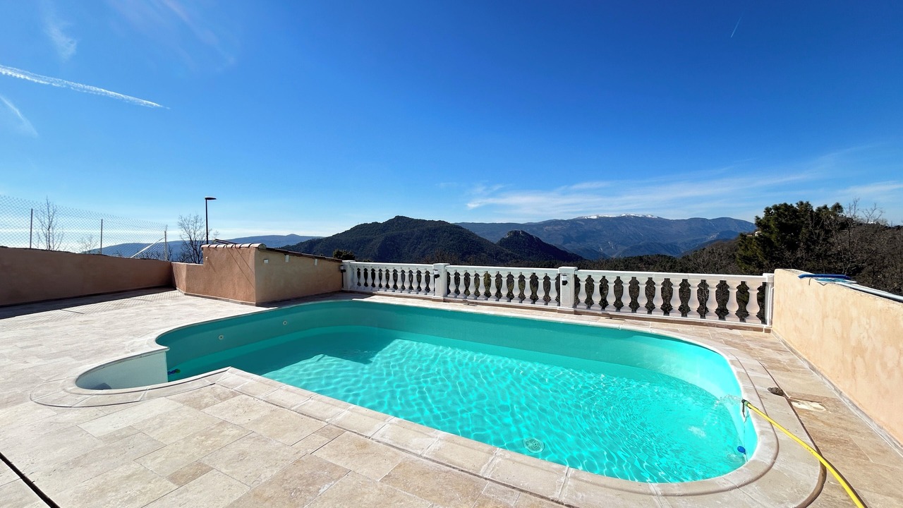 Photo of Outdoor in Tourette-du-Chateau