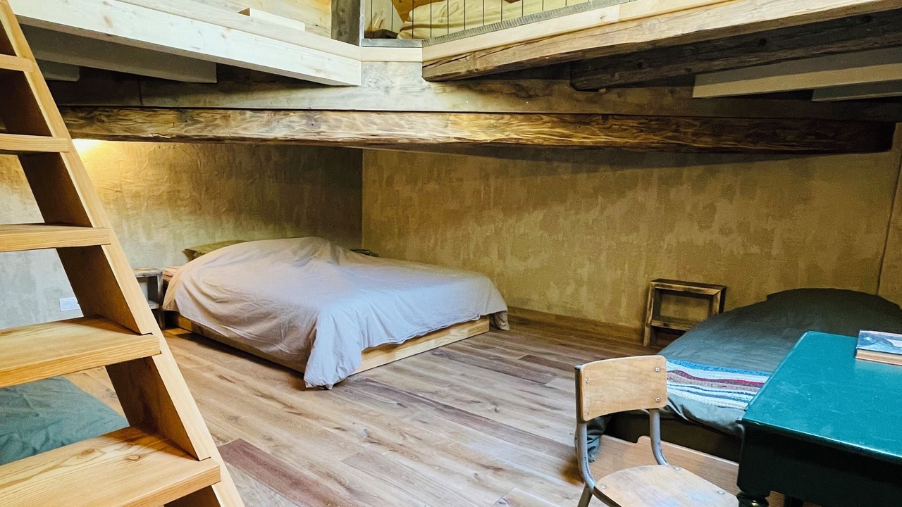 Photo of Bedroom in Saint-Jean-de-Maurienne