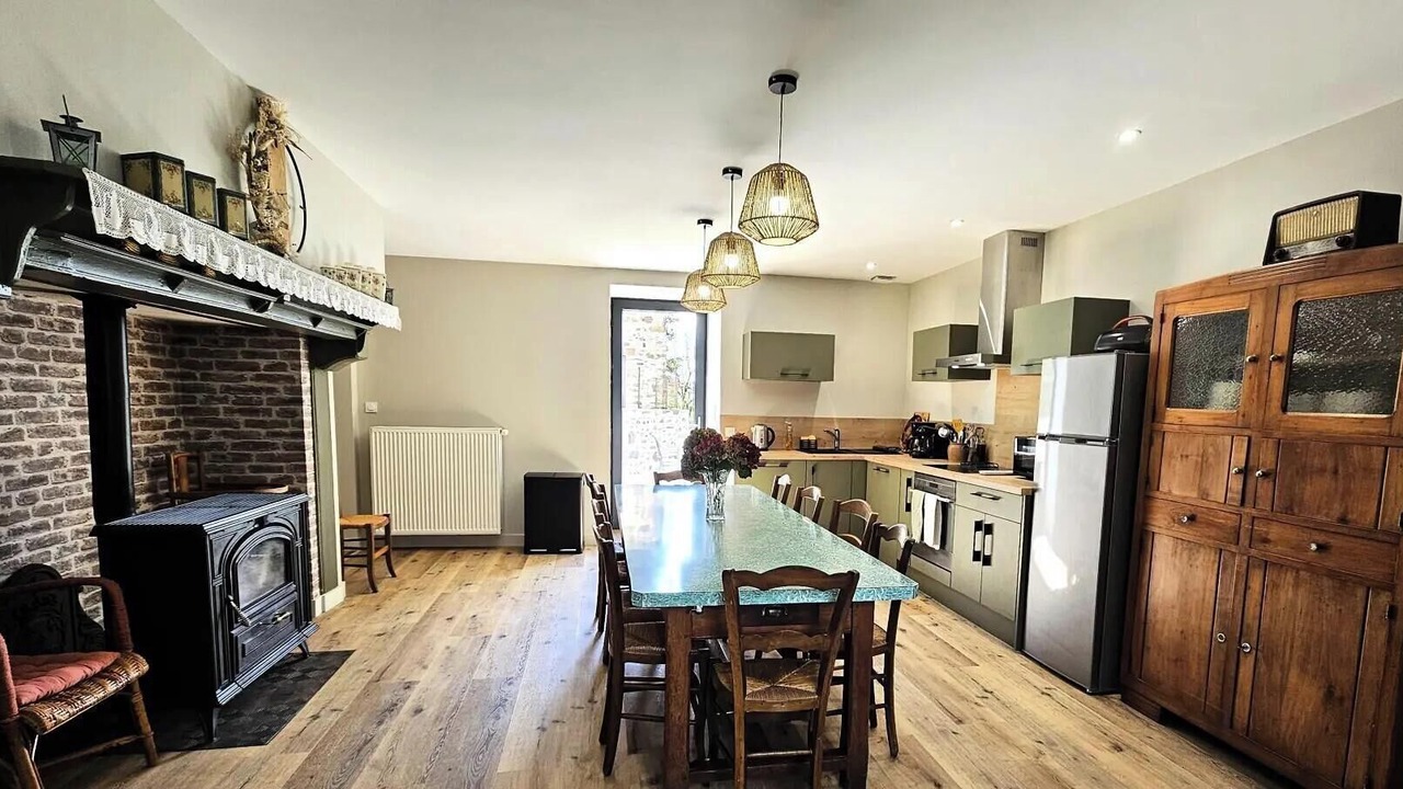 Photo of Kitchen in Salon-la-Tour