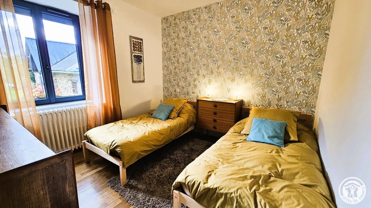 Photo of Bedroom in Salon-la-Tour