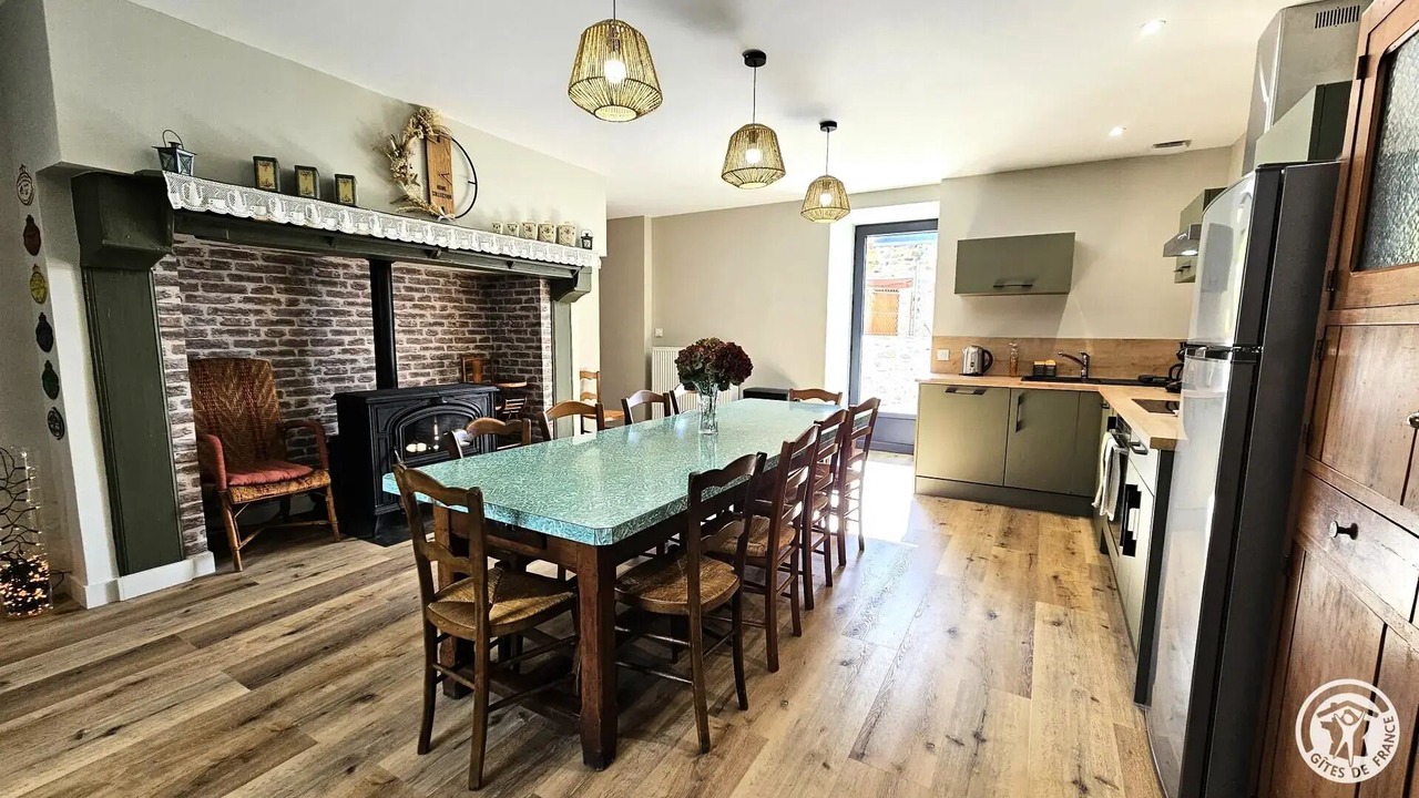 Photo of Kitchen in Salon-la-Tour