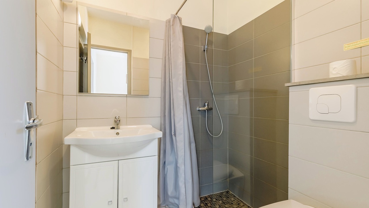 Photo of Bathroom in Mache