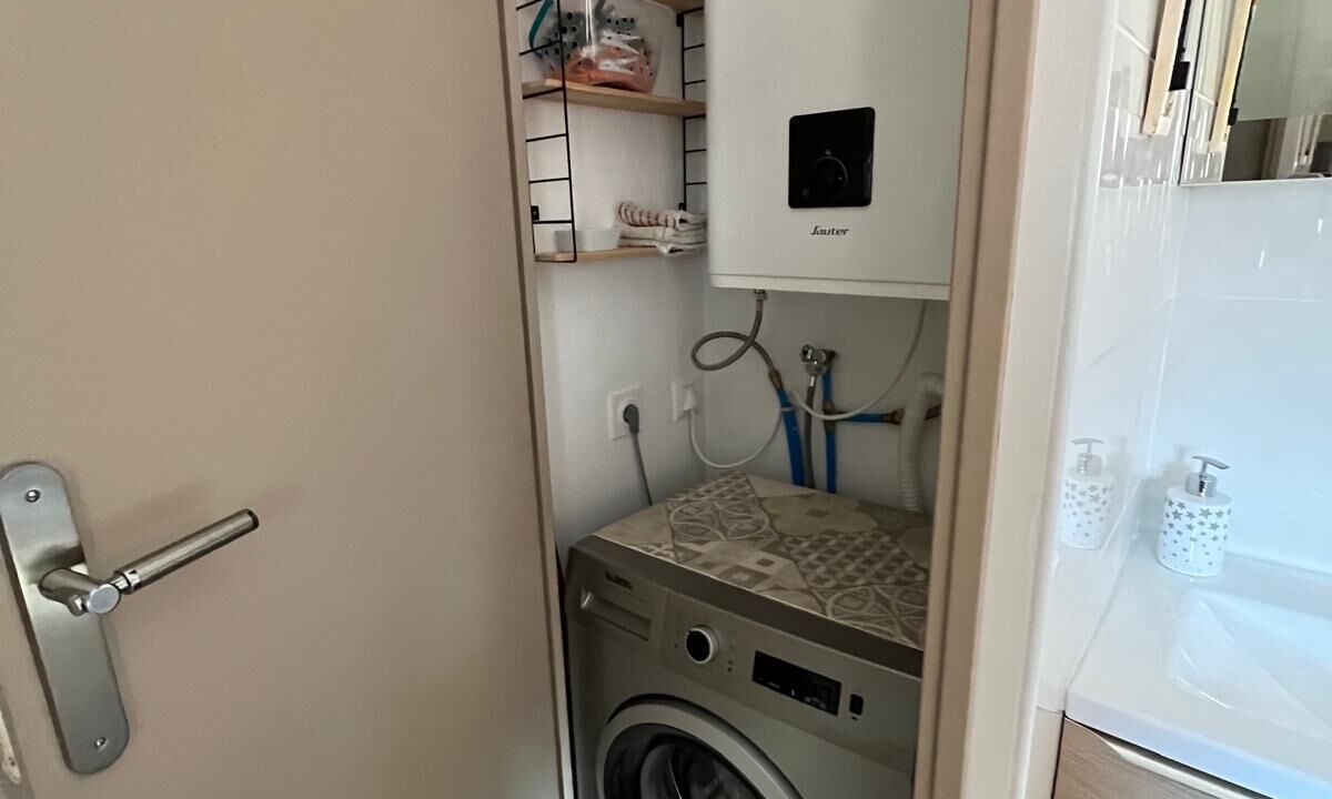 Photo of Bathroom in Meounes-les-Montrieux