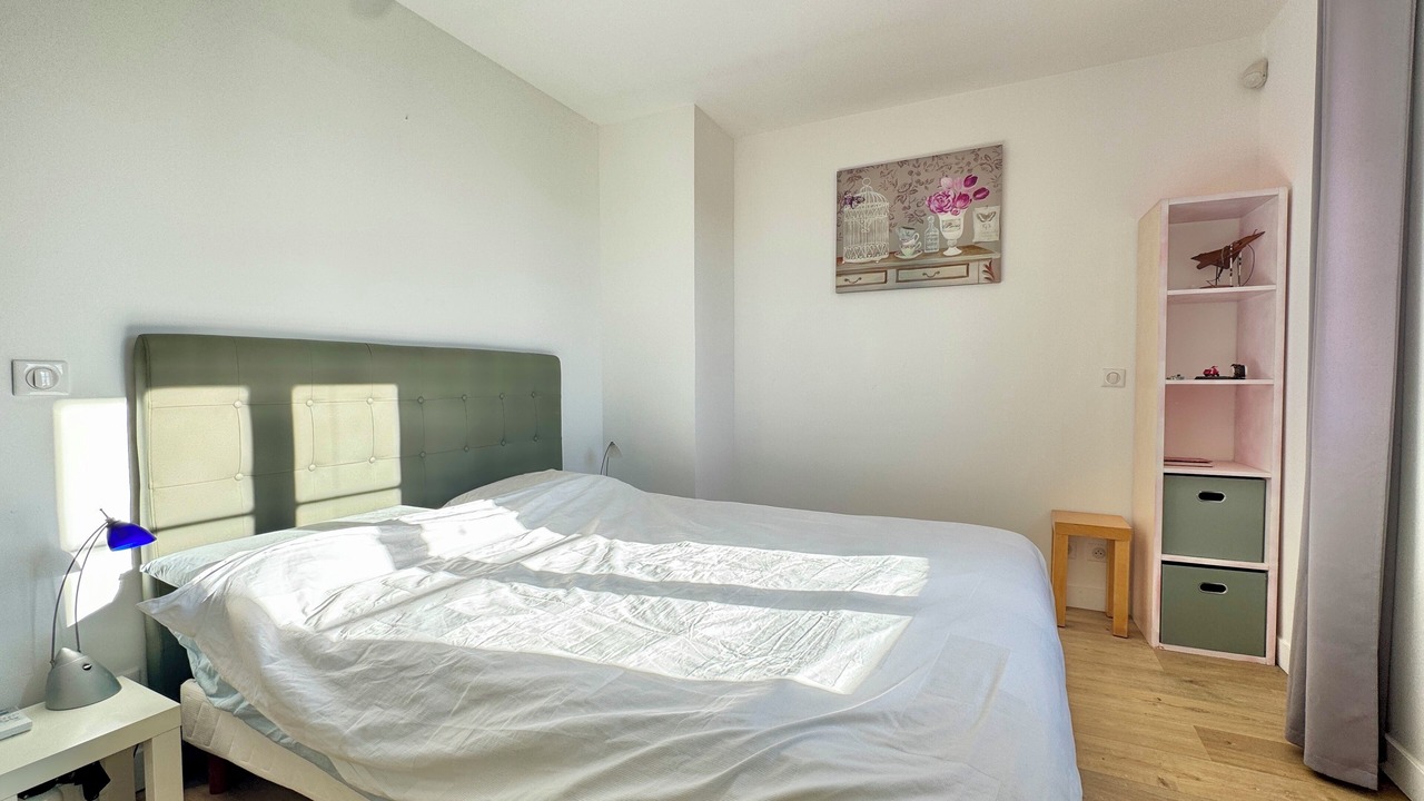 Photo of Bedroom in Biot