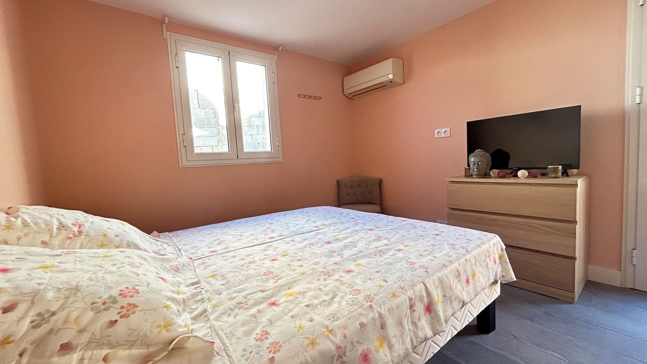 Photo of Bedroom in Tourette-du-Chateau
