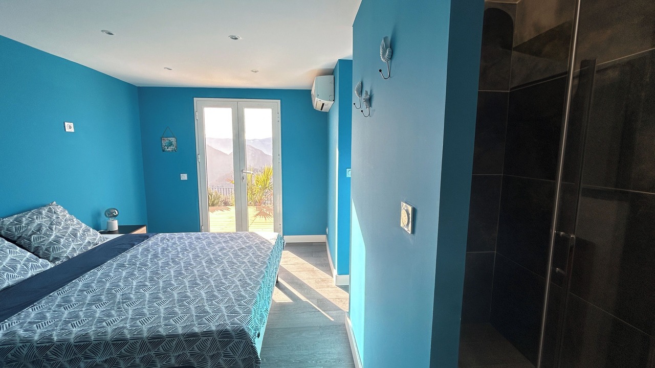 Photo of Bedroom in Revest-les-Roches