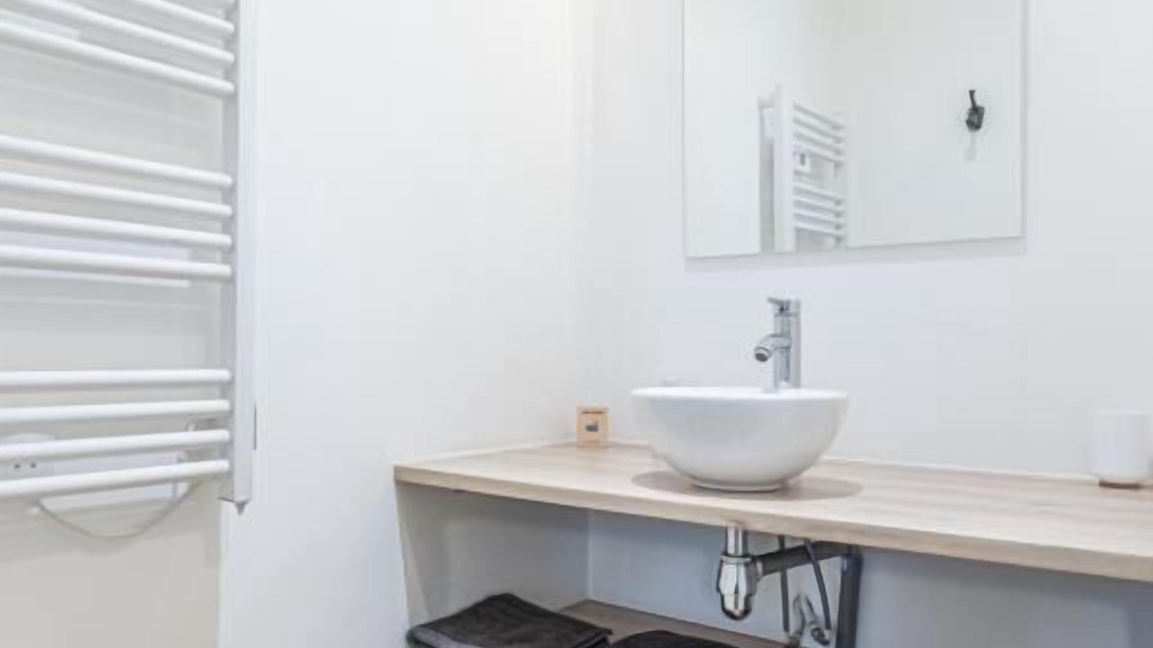 Photo of Bathroom in Centre Ville