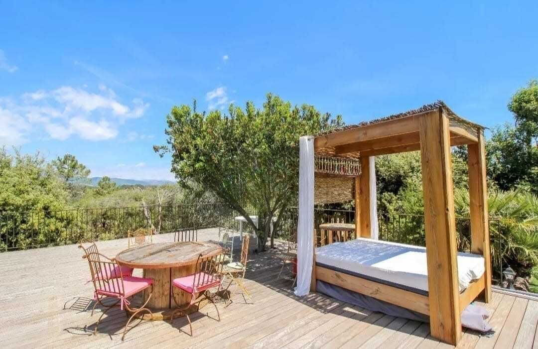 Photo of Outdoor in Villeneuve-Loubet