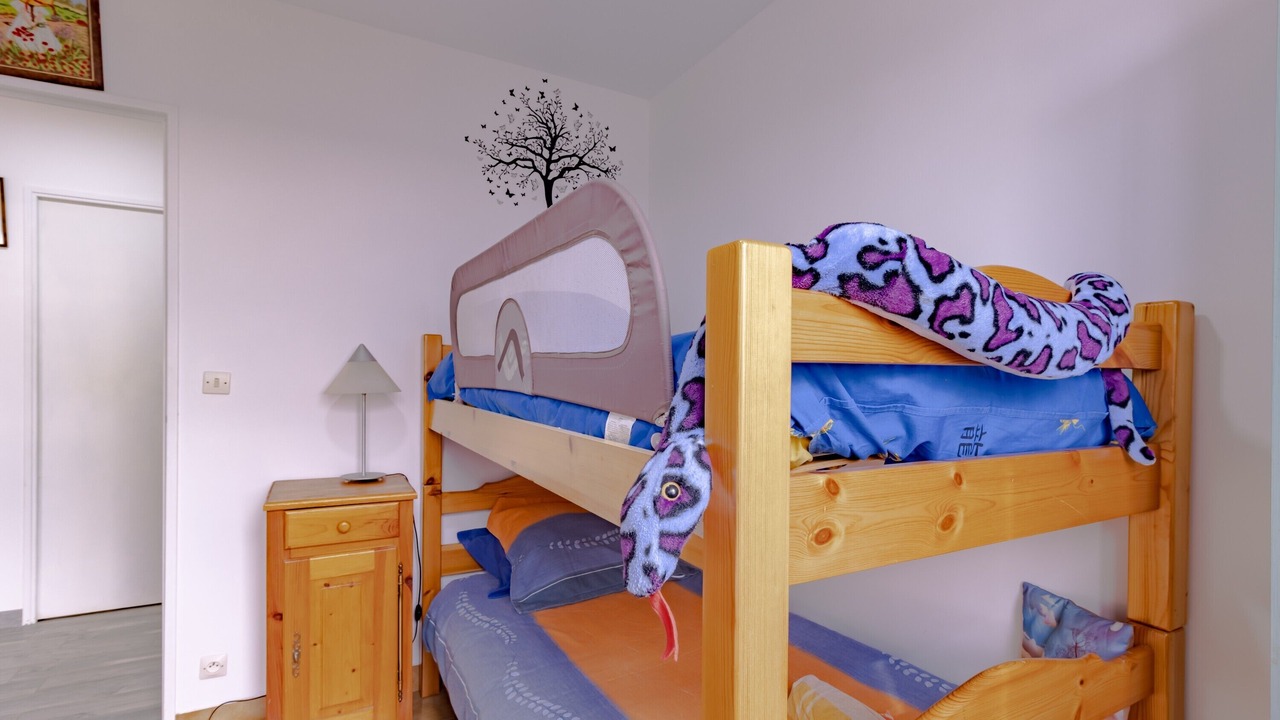 Photo of Bedroom in Saint-Cernin-de-Larche