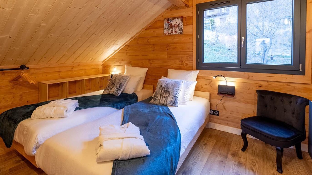 Photo of Bedroom in Saint-Martin-sur-la-Chambre