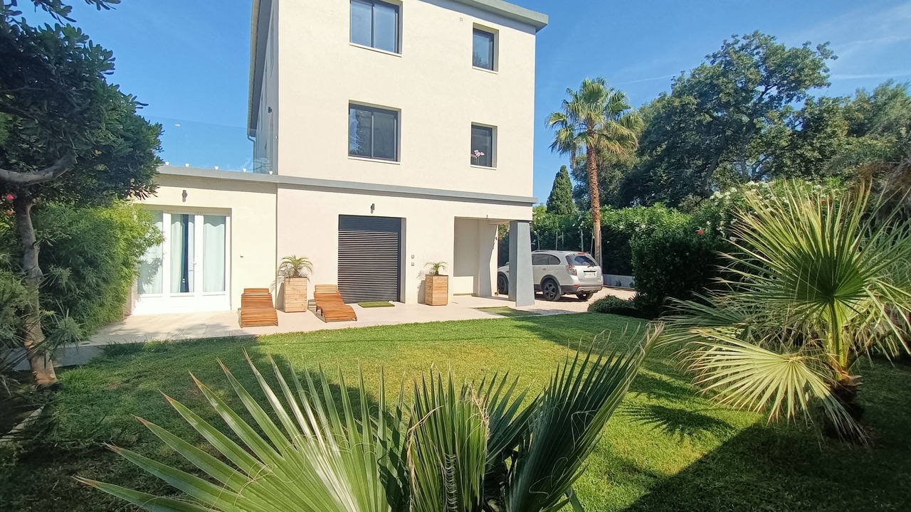 Photo of Outdoor in Les Sablettes