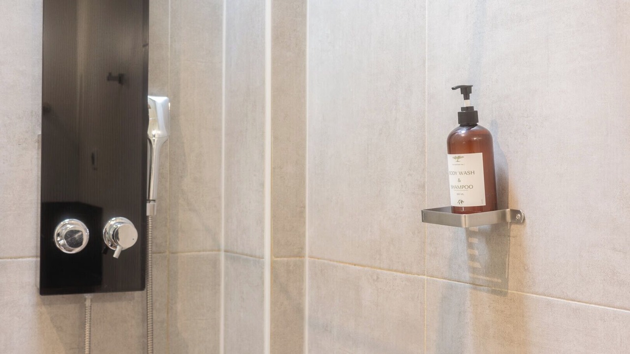 Photo of Bathroom in Bordeaux City Centre