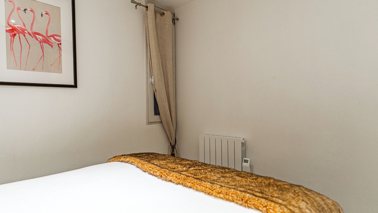 Photo of Bedroom in Saint-Michel