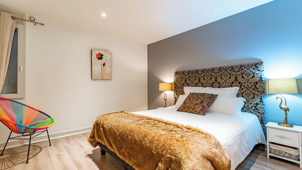 Photo of Bedroom in Saint-Michel