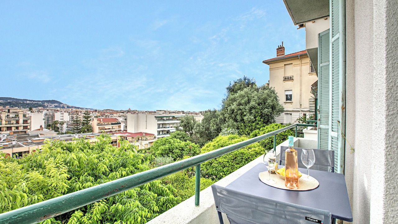 Photo of Patio Balcony in Les Baumettes