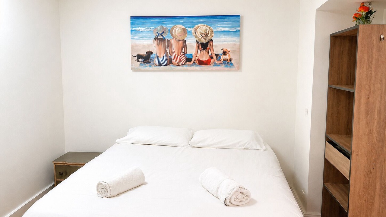 Photo of Bedroom in Royan