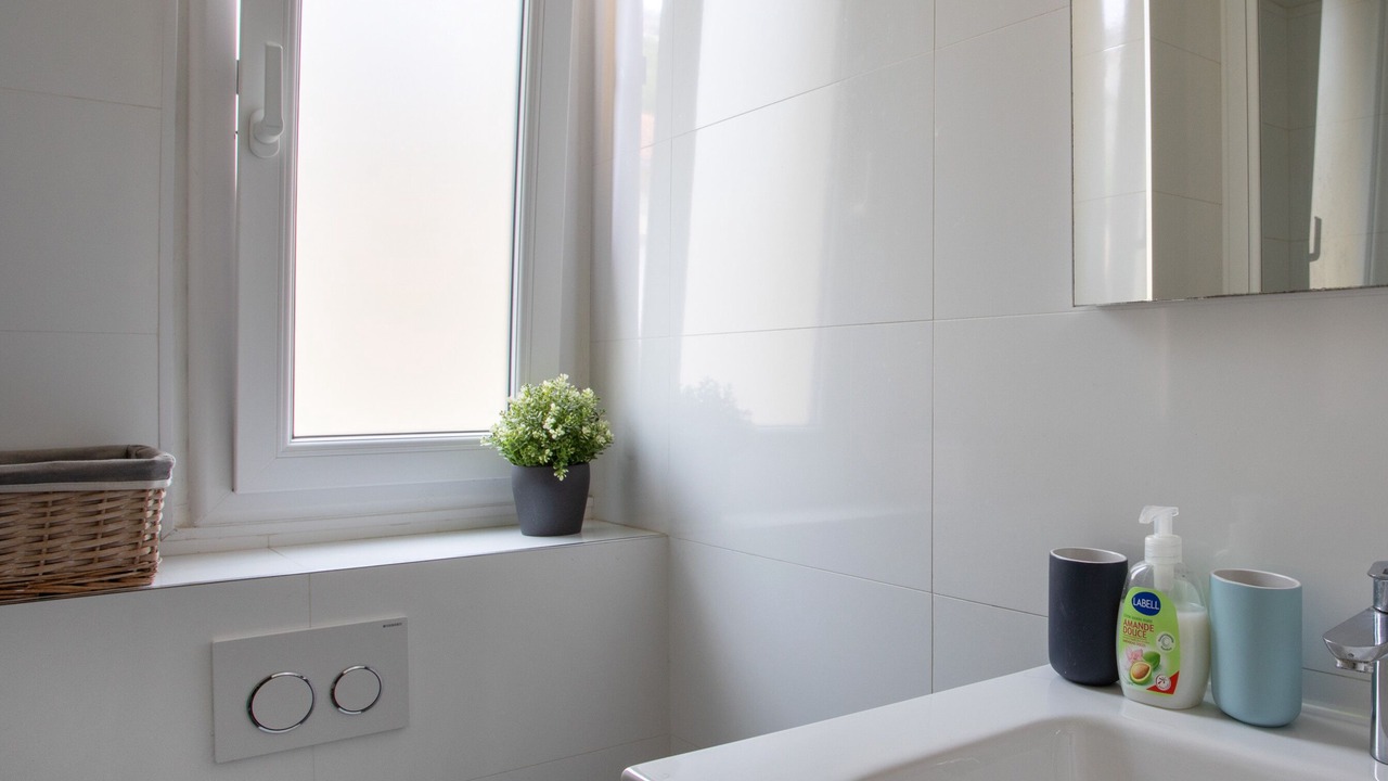 Photo of Bathroom in Liberation