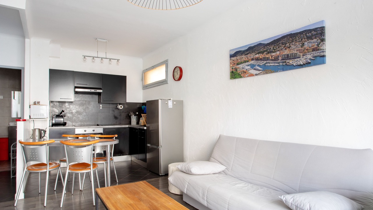 Photo of Livingroom in Liberation